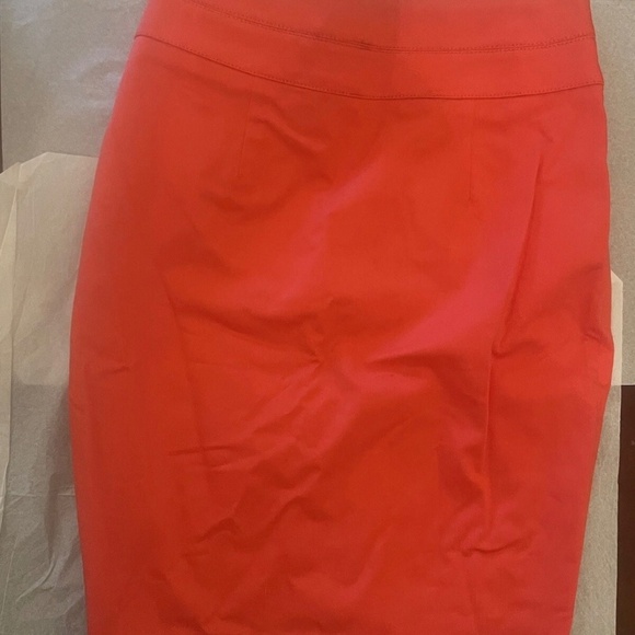 NWOT Bebe Neon Orange Pencil Skirt Size 4 Lined - Picture 4 of 12